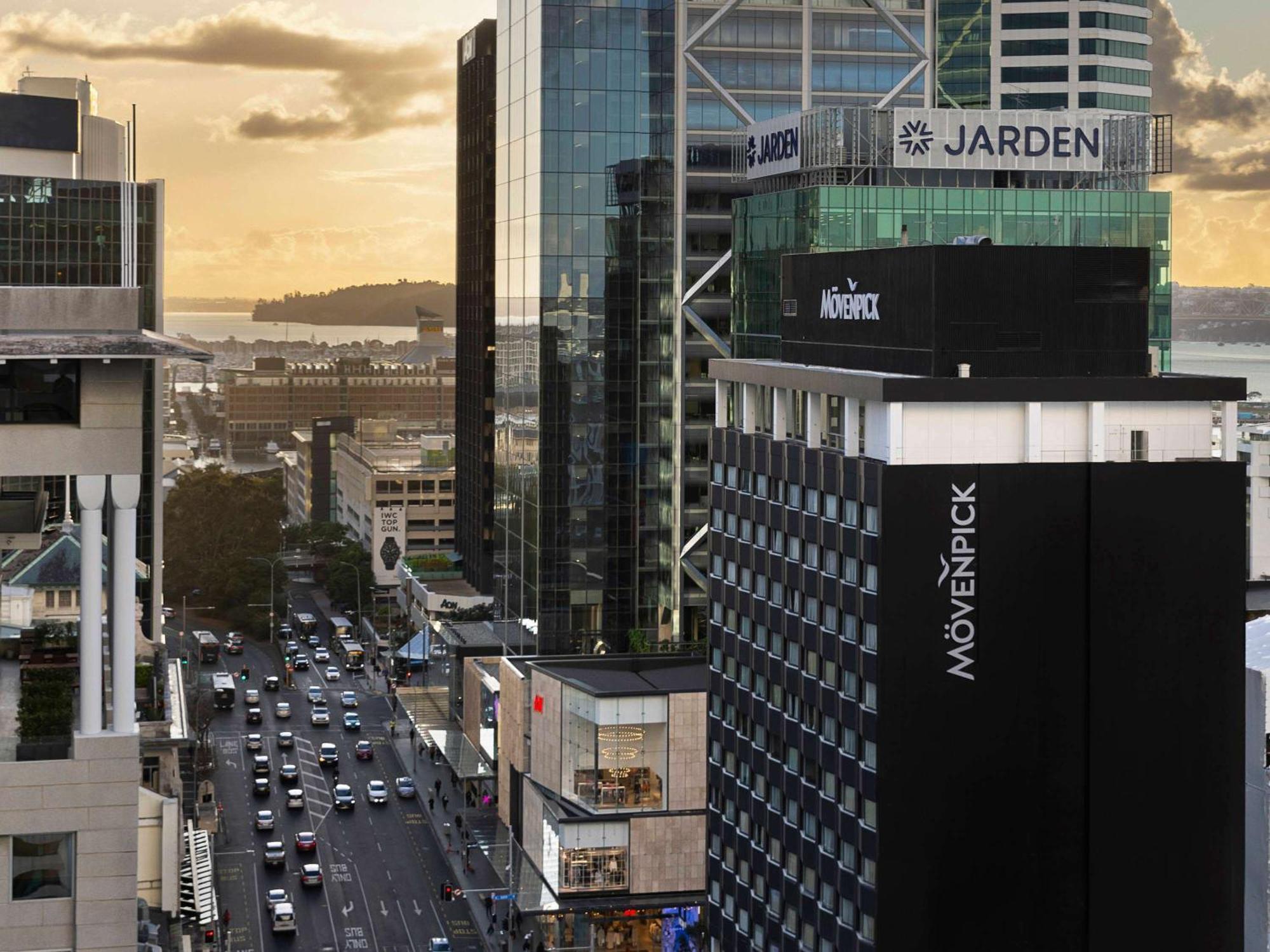 Grand Mercure 5* Auckland